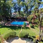 Farran 1 Villa