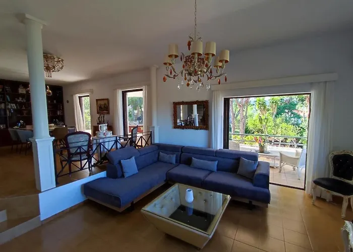 Farran 1 ヴィラ *